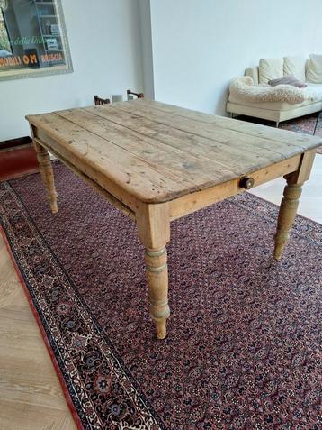 Antieke Franse Boeren Tafel beschikbaar voor biedingen
