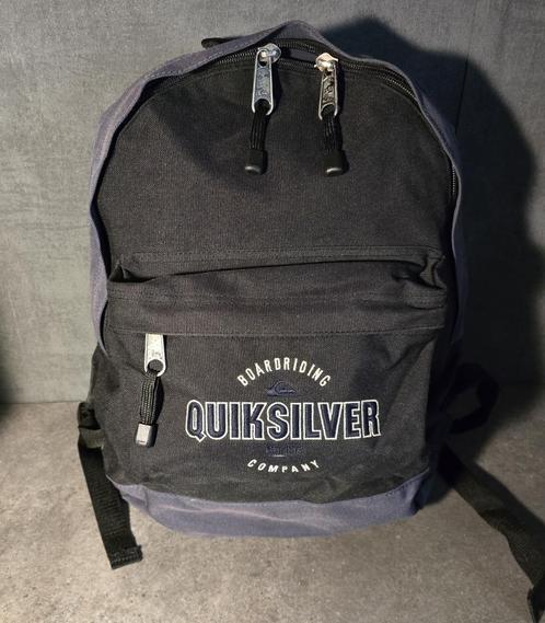 Quiksilver rugzak, Sieraden, Tassen en Uiterlijk, Tassen | Rugtassen, Gebruikt, Overige merken, 25 tot 40 cm, 30 tot 45 cm, Ophalen of Verzenden