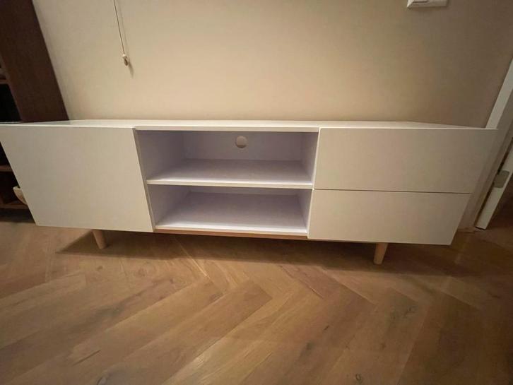Witte zware kwaliteit tv meubel, Huis en Inrichting, Kasten | Televisiemeubels, Zo goed als nieuw, Minder dan 100 cm, 150 tot 200 cm