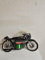 PROTAR BENELLI 250cc, Zo goed als nieuw, Ophalen, Overige merken, Groter dan 1:32