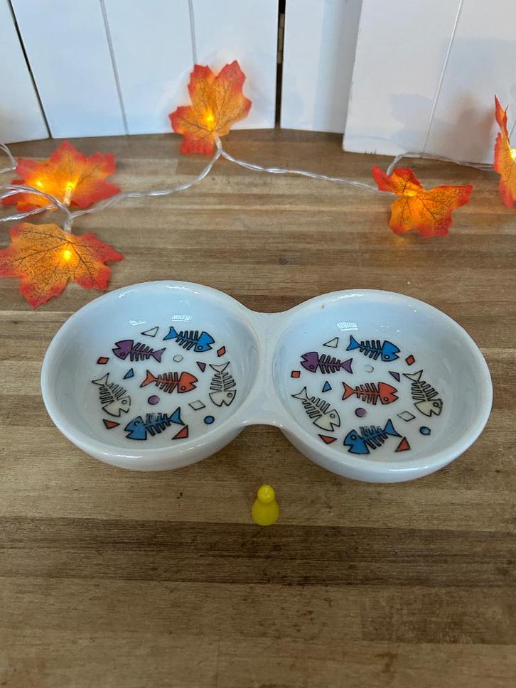 Aardewerk dubbele kom voor katten, Dieren en Toebehoren, Kattenvoerbakken en Drinkbakken, Zo goed als nieuw, Ophalen of Verzenden