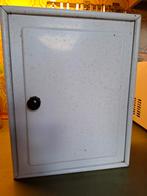 Vintage Medicijnkastje - 29x37x14 cm, Antiek en Kunst, Ophalen of Verzenden