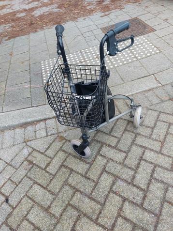 ROLLATOR 3 WIELER  beschikbaar voor biedingen