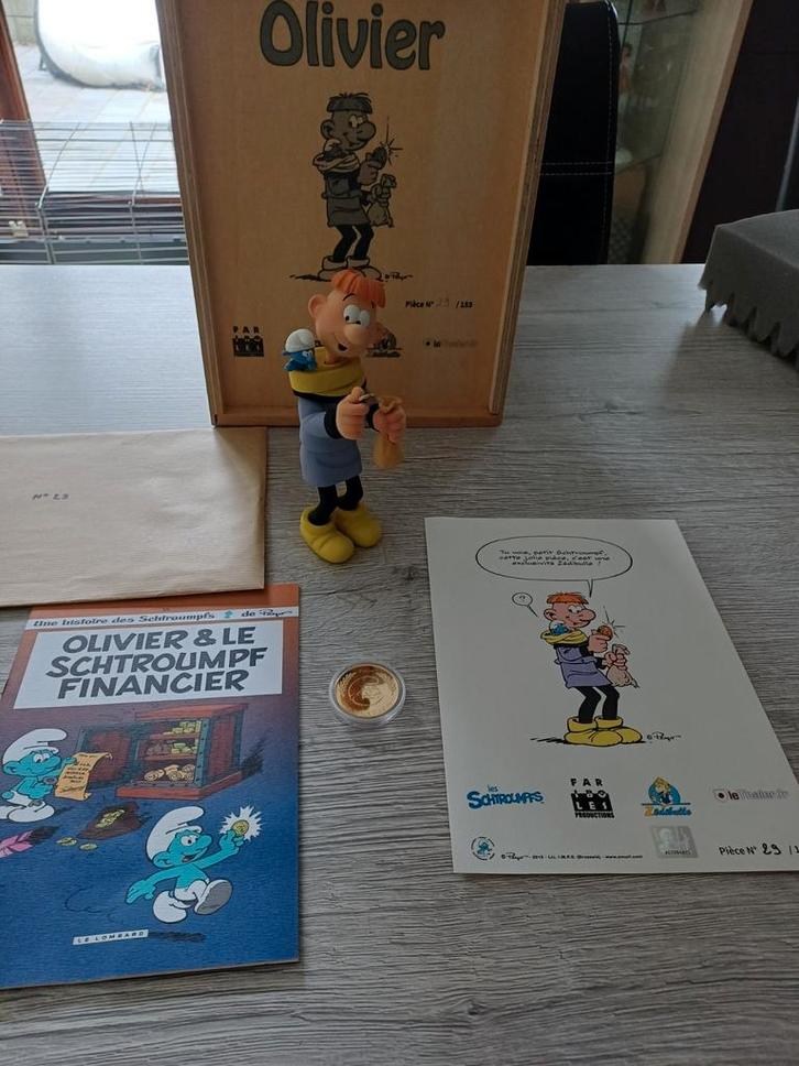 Olivier Financier Fariboles, Verzamelen, Stripfiguren, Zo goed als nieuw, Beeldje of Figuurtje, Smurfen, Ophalen of Verzenden