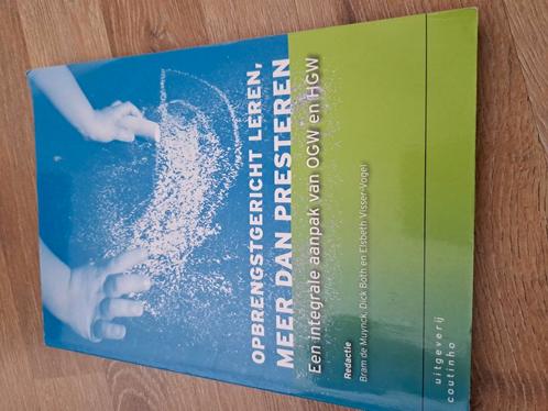 Opbrengstgericht leren, meer dan presteren, Boeken, Wetenschap, Zo goed als nieuw, Sociale wetenschap, Ophalen of Verzenden