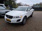 Volvo XC60 T6 AWD  | trekhaak | recent onderhouden, Auto's, Automaat, 1820 kg, Wit, Leder