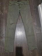 Groene Dames Broek maat L, Kleding | Dames, Broeken en Pantalons, Maat 42/44 (L), Ophalen of Verzenden, Zo goed als nieuw, Shoeby