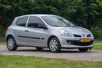 Renault Clio 1.2 Special Line 48.650 km + NAP NL-auto, Gebruikt, 4 cilinders, 1055 kg, Origineel Nederlands