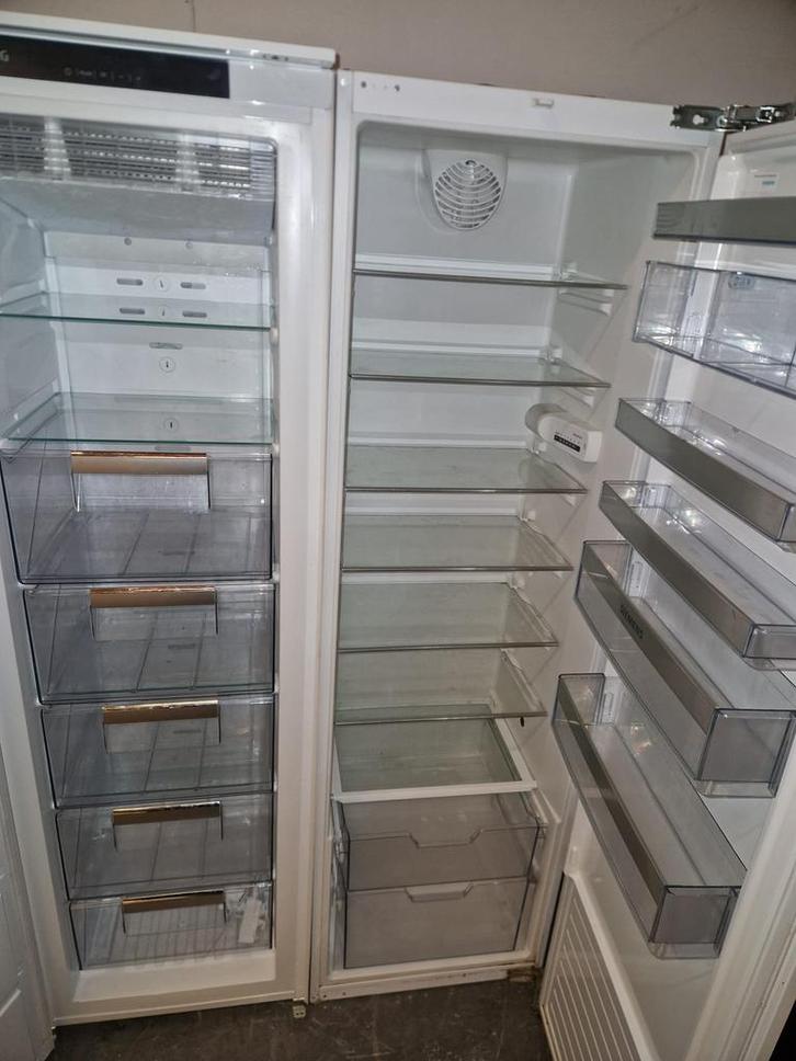 Siemens Inbouw koelkast en Aeg inbouw vriezer, Witgoed en Apparatuur, Koelkasten en IJskasten, Gebruikt, Zonder vriesvak, 200 liter of meer