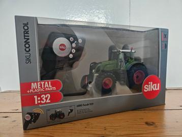 NIEUW Siku control 6880 Fendt 939 beschikbaar voor biedingen
