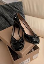 super leuk lak schoentje van het merk clarks, Pumps, Zwart, Ophalen of Verzenden, Zo goed als nieuw