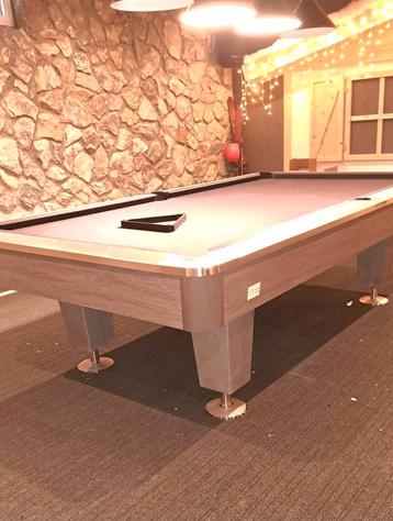 Pooltafel Leverbaar in 7ft 8ft 9ft beschikbaar voor biedingen