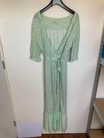 Anecdote lichtgroene wikkeljurk lang print maat 34, Kleding | Dames, Anecdote B.V., Ophalen of Verzenden, Zo goed als nieuw, Maat 34 (XS) of kleiner