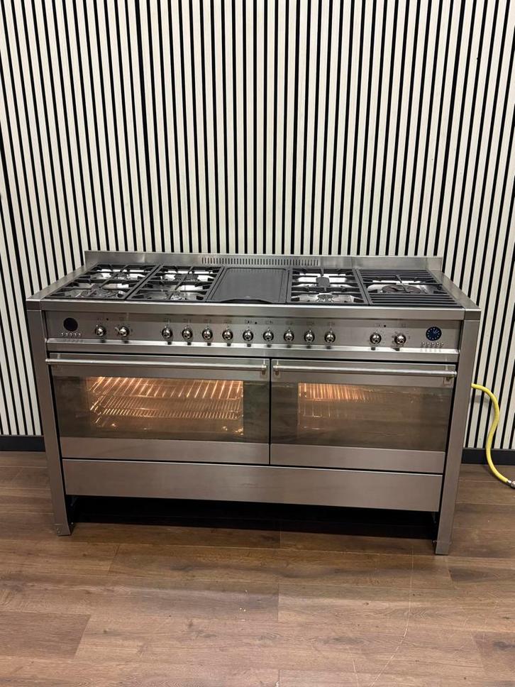 Luxe Smeg Fornuis RVS 6 pits + Grill 2 ovens 150 cm, Witgoed en Apparatuur, Fornuizen, Zo goed als nieuw, Vrijstaand, Gas, 5 kookzones of meer