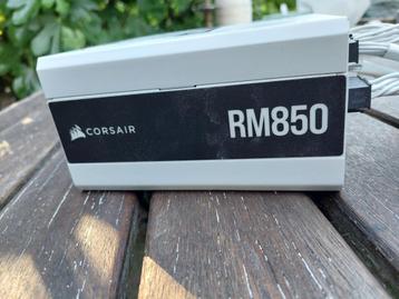 Corsair RM850 wit beschikbaar voor biedingen