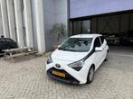 Toyota Aygo 1.0 VVT-i x-fun AIRCO! LED! FACELIFT! INRUIL MOG, Voorwielaandrijving, Stof, Gebruikt, 4 stoelen