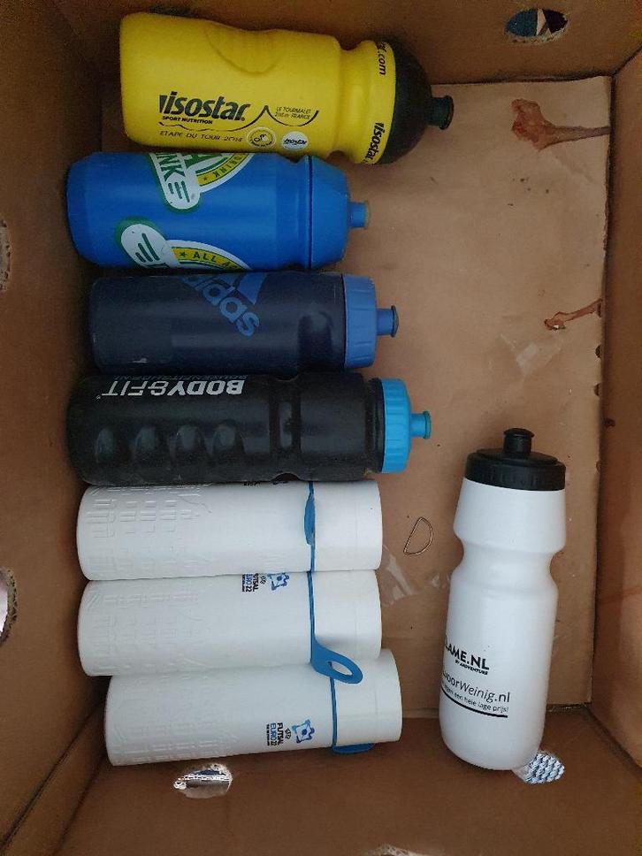 8 bidons, Sport en Fitness, Bidons, Nieuw, Ophalen of Verzenden