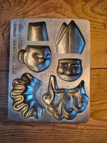 Antieke chocolade mal Van Laere 1310 sinterklaas beschikbaar voor biedingen