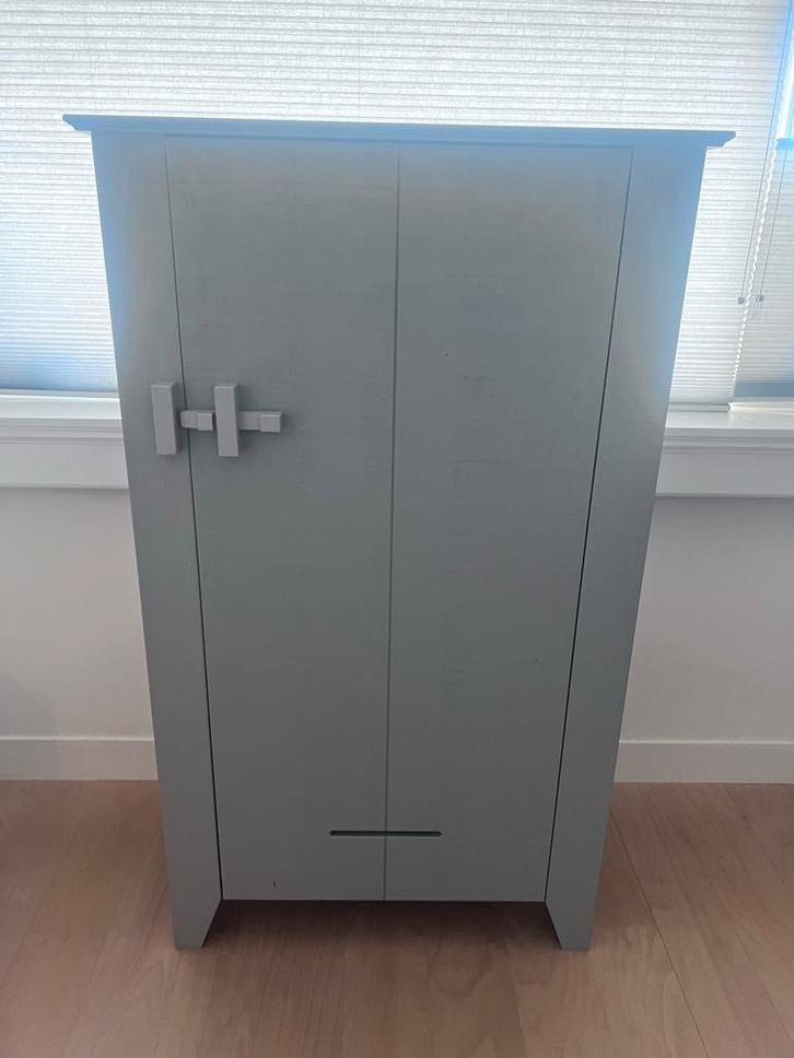 WOOOD Gijs Boerenkast - Nette Staat!, Huis en Inrichting, Kasten | Boekenkasten, Zo goed als nieuw, 50 tot 100 cm, 100 tot 150 cm