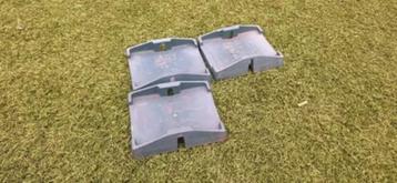 Caravan stabilisatievoetjes 3 stuks beschikbaar voor biedingen