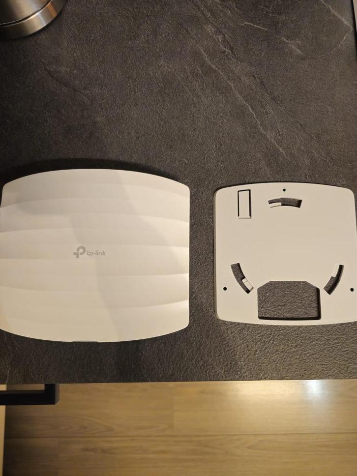 TP-Link Omada EAP265 HD AC1750 Access Point, Computers en Software, Accesspoints, Zo goed als nieuw, Ophalen of Verzenden