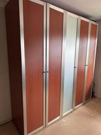 Kleding kast Svedex B220 x H224 cm, Huis en Inrichting, Ophalen, 200 cm of meer, 200 cm of meer, 50 tot 75 cm