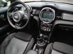 MINI Cabrio 1.5 136pk Cooper Chili Stoelverwarming / Navigat, Auto's, Mini, Voorwielaandrijving, 136 pk, Gebruikt, Cabriolet