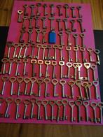 85 x oude lips nemef sleutels slot sloten sleutel NUMMER, Ophalen of Verzenden