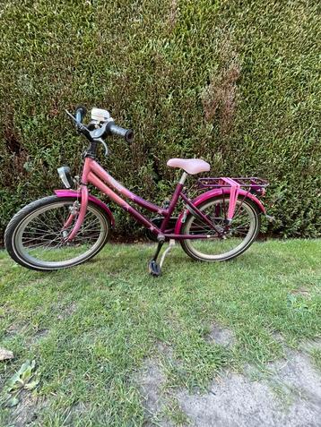 Kinder fiets beschikbaar voor biedingen