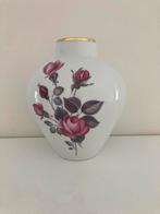 Vintage Jaeger & Co Bavaria Porseleinen Vaas met Rozen, Ophalen of Verzenden
