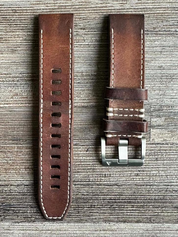 25075e Garmin Marq Hybride leren/FKM Polsband, Sieraden, Tassen en Uiterlijk, Sporthorloges, Zo goed als nieuw, Android, Ophalen of Verzenden