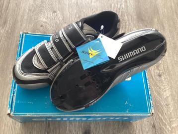fiets schoenen maten 37 en 42 - nieuw beschikbaar voor biedingen