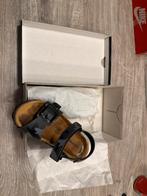 Hush puppies sandalen, Gebruikt, Overige typen, Ophalen of Verzenden, Jongen