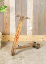 Vintage houten kinderstep 'Orka', Gebruikt, -, -, Overige typen