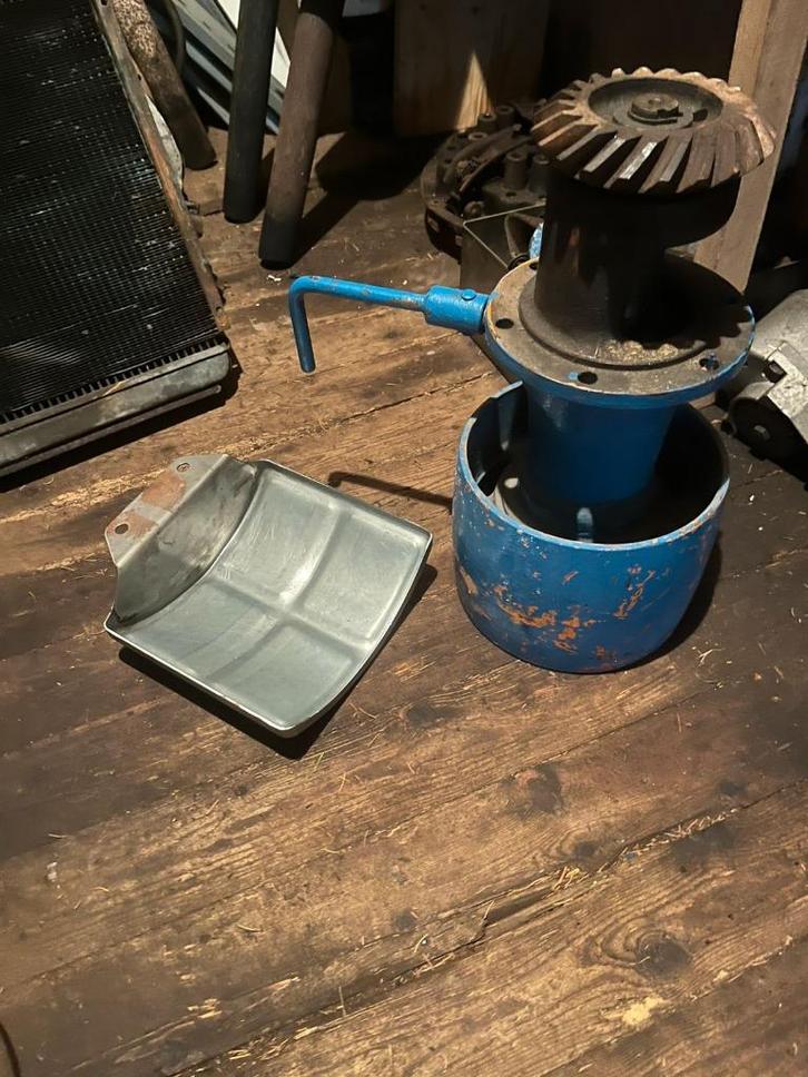 Diverse Onderdelen Fordson Super Major, Doe-het-zelf en Verbouw, Gereedschap | Machine-onderdelen en Toebehoren, Zo goed als nieuw