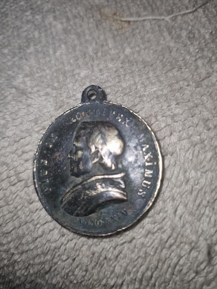 Oude Pius IX Medaille, Verzamelen, Overige Verzamelen, Gebruikt, Ophalen of Verzenden