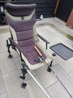 feeder stoel korum met accessoires in nieuwstaat, Ophalen, Zo goed als nieuw, Complete set