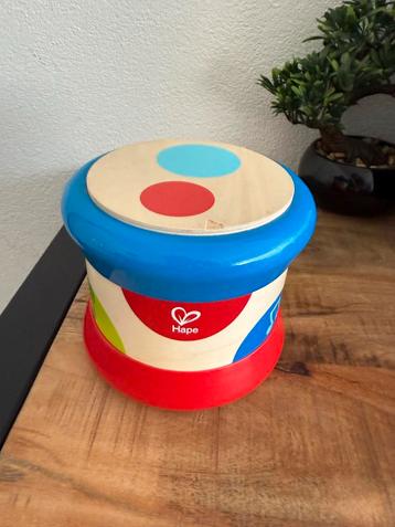 Hape Trommel met Licht & Geluid beschikbaar voor biedingen