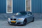 BMW 320i E90 LCI 2010 | PANO | XENON | HIFI | SPORTSTOELEN |, Auto's, 1995 cc, Zwart, Origineel Nederlands, Bedrijf