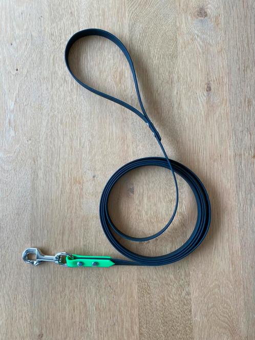 Nieuw: Biothane hondenriem 16mm 2,5m lang zwart groen detail, Dieren en Toebehoren, Hondenriemen, Nieuw, Hondenriem, Ophalen of Verzenden