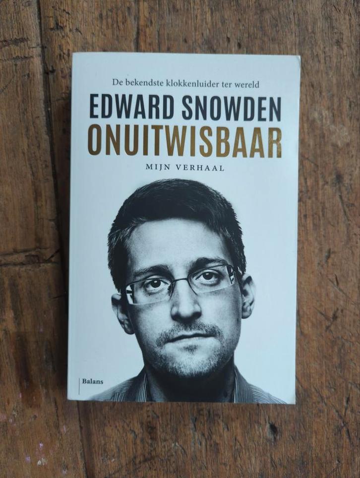Edward Snowden - Onuitwisbaar, Boeken, Politiek en Maatschappij, Zo goed als nieuw, Ophalen of Verzenden