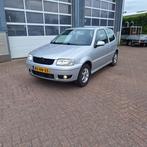 Volkswagen Polo 1.4-16V Trendline, Auto's, Voorwielaandrijving, Gebruikt, 4 cilinders, 918 kg