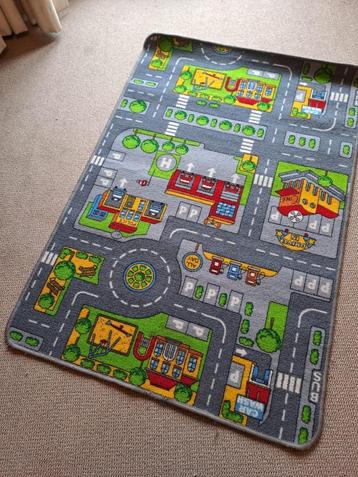 speelmat verkeerskleed met bak retro autootjes beschikbaar voor biedingen