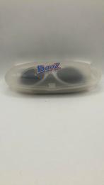 Baby Banz zonnebril in stijlvol effen grijs, in meeneemcase., Ophalen of Verzenden, Zo goed als nieuw