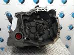 RENAULT CLIO [TRANS_GEARBOX] 2013, Auto-onderdelen, Ophalen of Verzenden, Gebruikt, Stiba lid