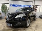 Lancia Ypsilon 0.9 TwinAir Gold (bj 2013), Auto's, Lancia, Voorwielaandrijving, Euro 5, Gebruikt, Zwart