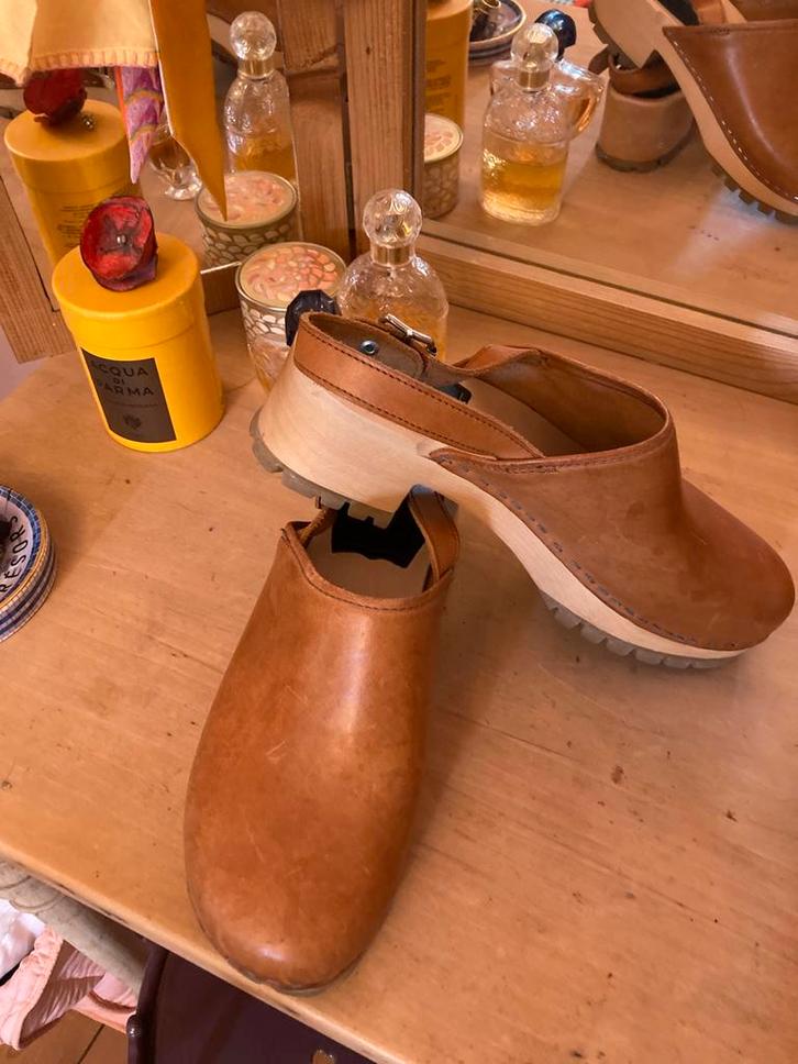 Swedish hasbeens klompen maat 38, Kleding | Dames, Schoenen, Gedragen, Sandalen of Muiltjes, Bruin, Ophalen of Verzenden