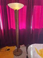 Tom Kater ,Koloniale vloerlamp H 188cm  B 55 cm ., Huis en Inrichting, Ophalen of Verzenden, Metaal, 150 tot 200 cm, Verroest staal ,stalen voet ,glazen bovenkant 40cm.