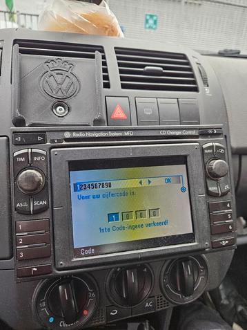 Volkswagen MFD Navigatie Systeem beschikbaar voor biedingen