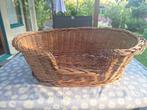 Rieten poezenmand / hondenmand 66 x 50 x H. 22 cm, Dieren en Toebehoren, Kattenmanden, Ophalen, Zo goed als nieuw, Riet